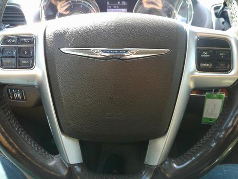 Used 2012 Chrysler Town & Country Touring-L w/ Entertainment Group #2 image 10