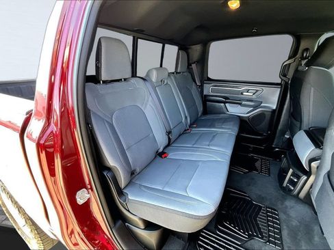 Used 2022 RAM 1500 Big Horn AWD/4WD image 18