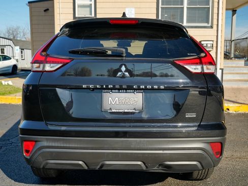 Used 2024 Mitsubishi Eclipse Cross LE AWD/4WD image 6
