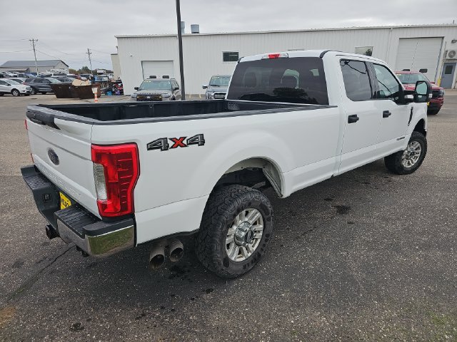 Used 2019 Ford F350 XLT AWD/4WD image 5