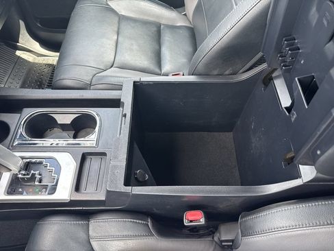 Used 2018 Toyota Tundra Limited w/ Limited Premium Package AWD/4WD image 20