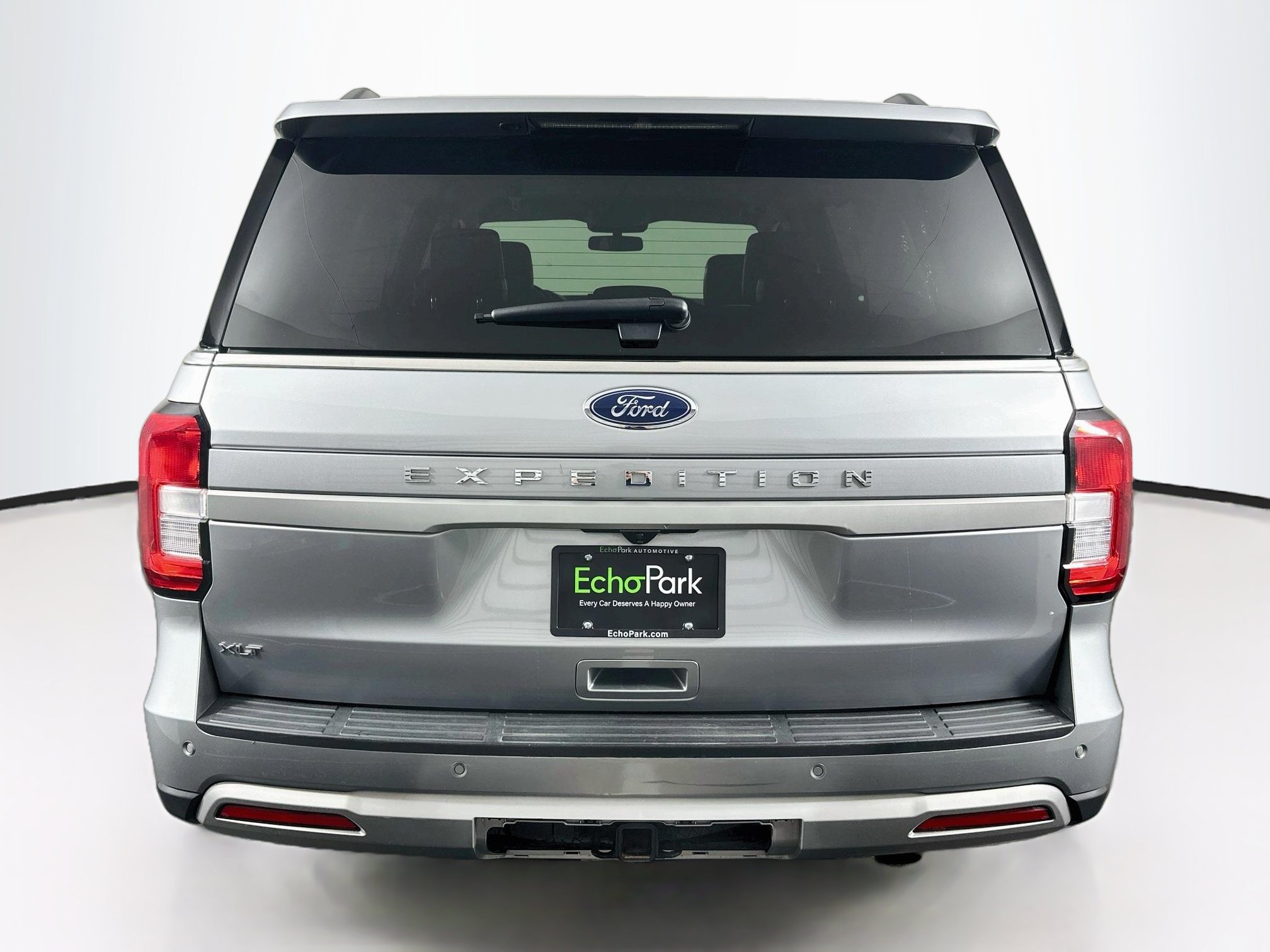 Used 2023 Ford Expedition XLT AWD/4WD image 7