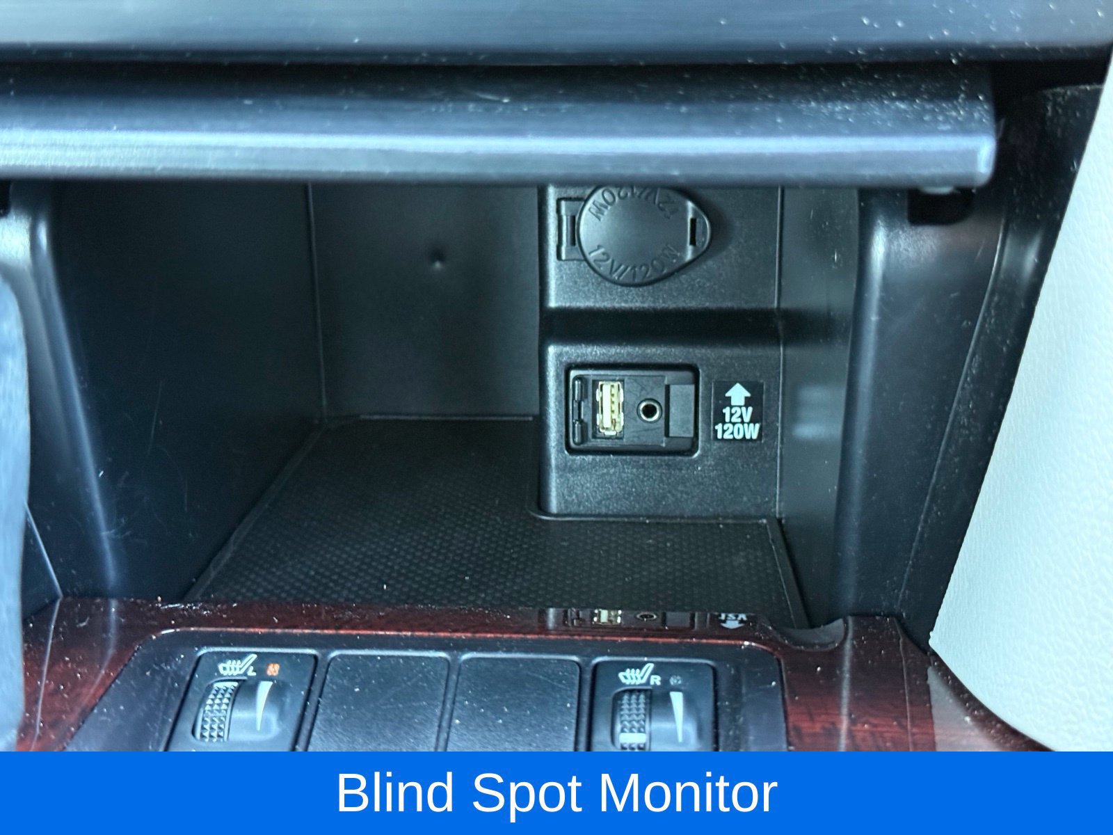 Used 2014 Toyota Camry XLE w/ Leather Package FWD image 28