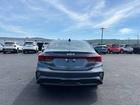Used 2024 Kia Forte LXS FWD image 4