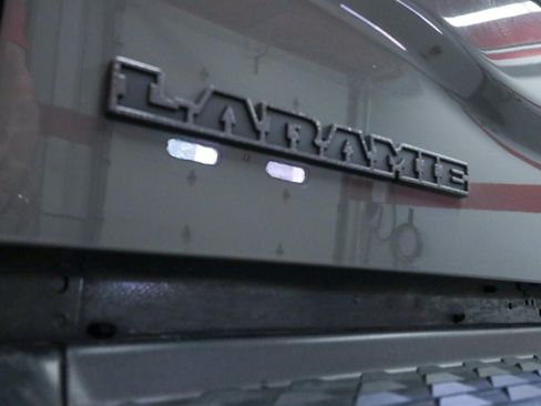Used 2025 RAM 2500 Laramie w/ Night Edition AWD/4WD image 31