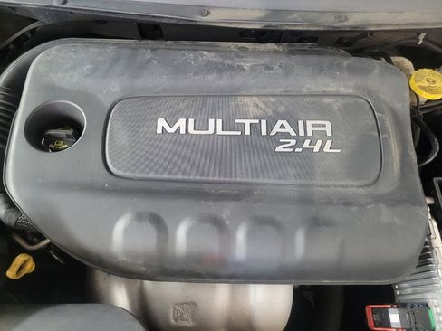 Used 2017 Jeep Cherokee Latitude FWD image 30