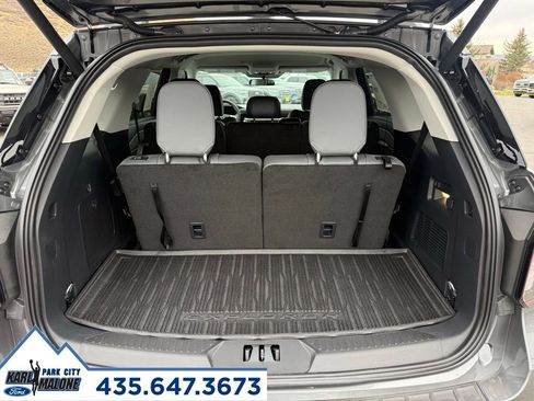 Used 2026 Ford Explorer Active w/ Active Comfort Package AWD/4WD image 7