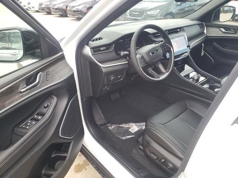 New 2026 Jeep Grand Cherokee L Limited AWD/4WD image 6