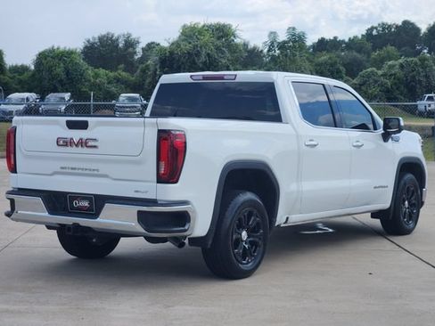 Used 2025 GMC Sierra 1500 SLT RWD image 7