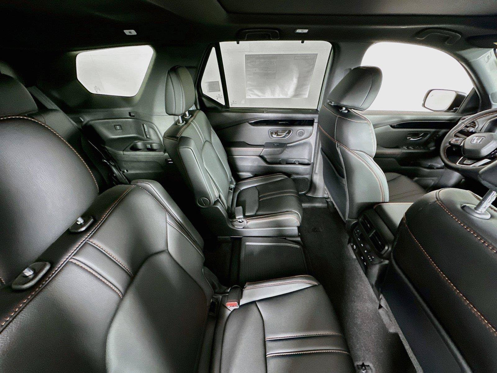 New 2026 Honda Pilot TrailSport image 29