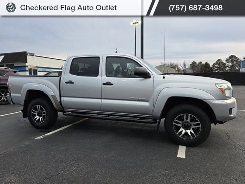Used 2013 Toyota Tacoma PreRunner image 10