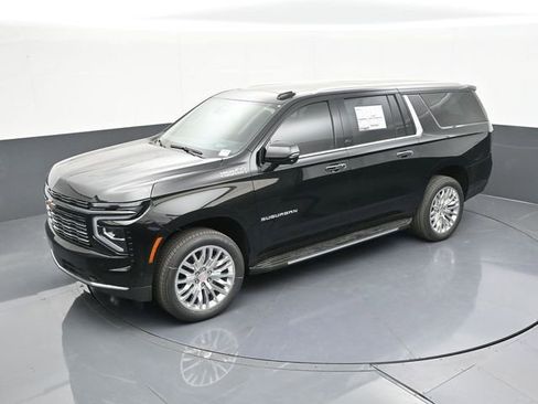 New 2026 Chevrolet Suburban High Country w/ Sun And Tow Package AWD/4WD image 67