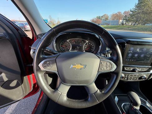 Certified 2021 Chevrolet Traverse LT image 18