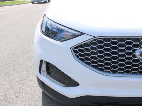 Used 2023 Ford Edge SEL w/ Convenience Package AWD/4WD image 39