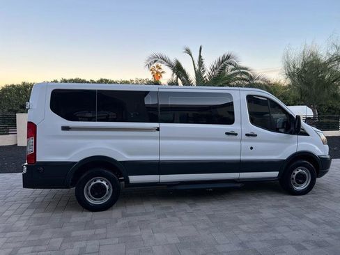Used 2017 Ford Transit 350 XL RWD image 3