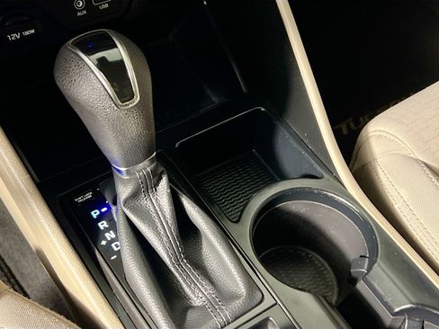 Used 2020 Hyundai Tucson SE w/ Cargo Package image 24