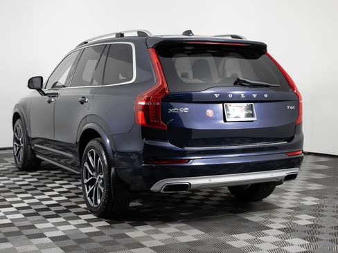 Used 2016 Volvo XC90 T6 Momentum image 5