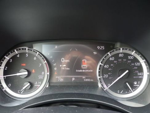Used 2022 Toyota Highlander XSE FWD image 15