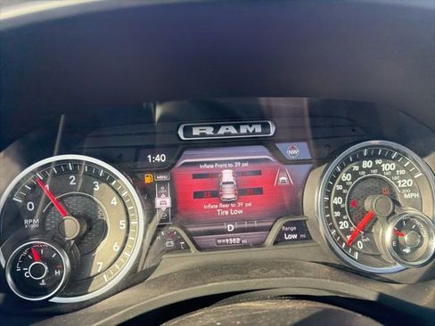 Used 2025 RAM 1500 Big Horn image 13