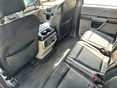 Used 2020 Ford F250 XLT w/ XLT Premium Package AWD/4WD image 16