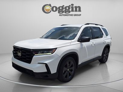 Used 2025 Honda Pilot Sport