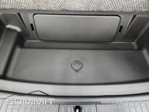 New 2025 Jeep Grand Cherokee L Limited w/ Trailer Tow Package image 27