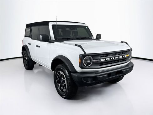 Used 2025 Ford Bronco 4-Door AWD/4WD image 7
