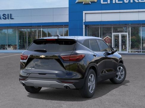 New 2026 Chevrolet Blazer LT w/ LPO, Floor Liner Package AWD/4WD image 4
