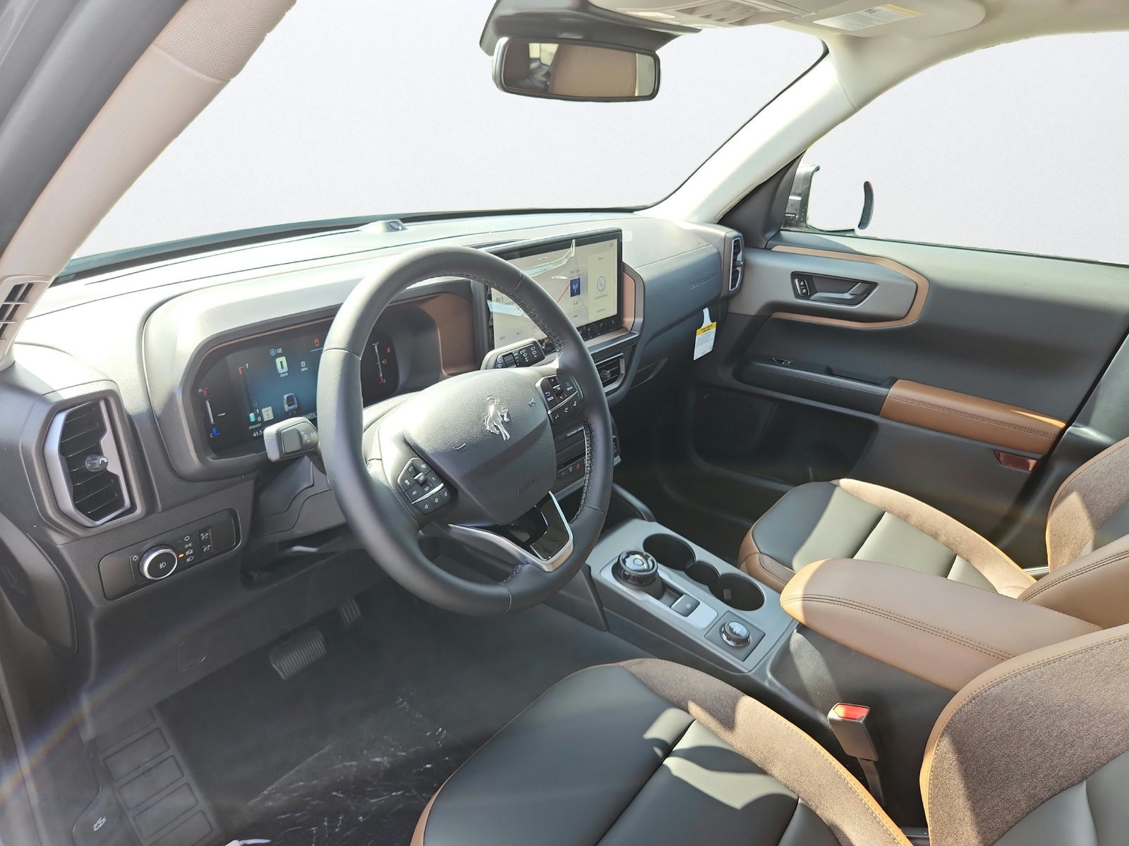 New 2026 Ford Bronco Sport Outer Banks w/ Outer Banks Tech Package+ AWD/4WD image 11