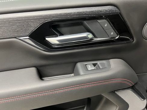 Used 2025 GMC Yukon AT4 Ultimate w/ LPO, Floor Liner Package AWD/4WD image 46
