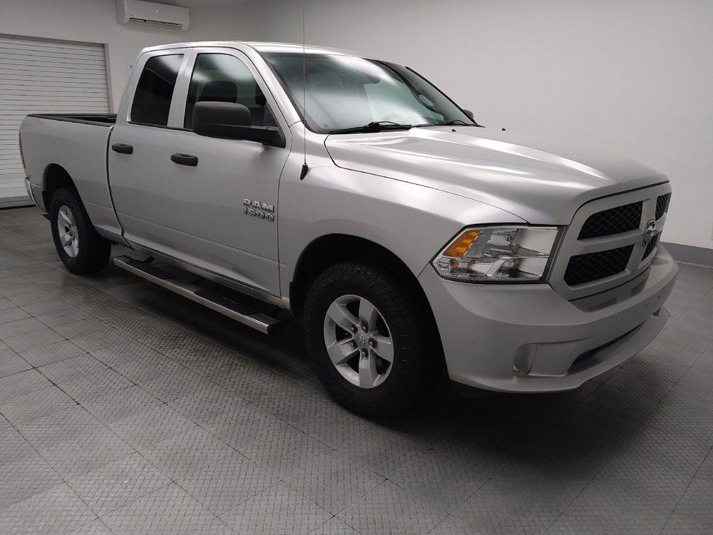 Used 2018 RAM 1500 Express AWD/4WD image 11