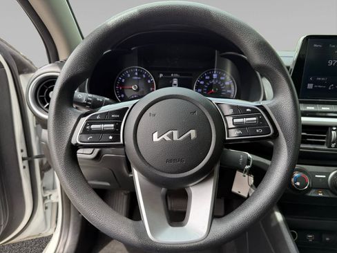 Used 2024 Kia Forte LXS FWD image 12