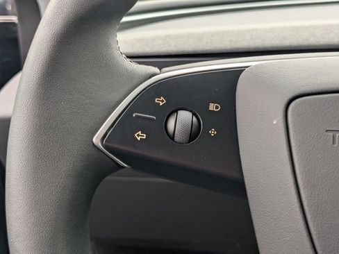 Used 2025 Tesla Model 3 Long Range image 21