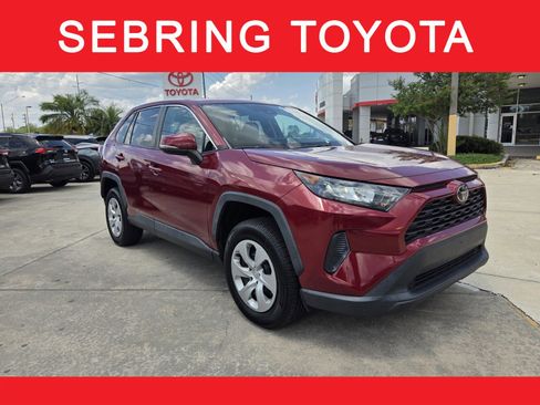 Certified 2022 Toyota RAV4 LE FWD image 1