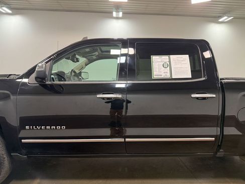 Used 2017 Chevrolet Silverado 1500 LTZ w/ Sport Package image 40