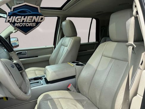 Used 2014 Ford Expedition Limited w/ Equipment Group 301A AWD/4WD image 15