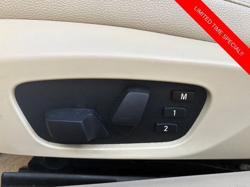 Used 2009 BMW 328i Convertible image 6