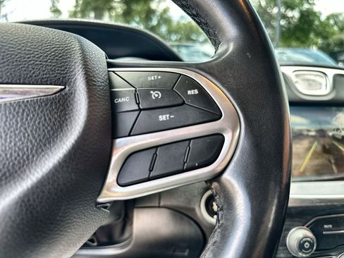 Used 2020 Chrysler 300 Touring w/ Sport Appearance Package RWD image 32