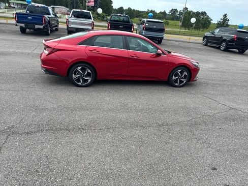 Used 2023 Hyundai Elantra Limited FWD image 47