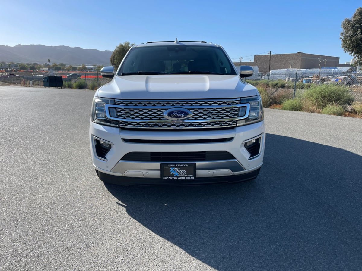 Used 2019 Ford Expedition Platinum RWD image 4
