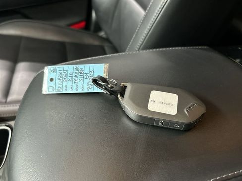 Certified 2024 Kia Telluride S image 12