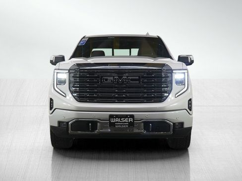 Used 2023 GMC Sierra 1500 Denali Ultimate AWD/4WD image 9