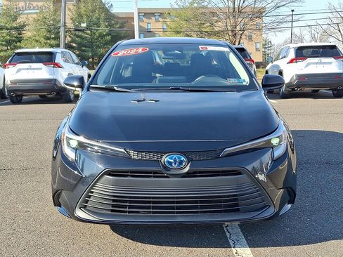 Certified 2024 Toyota Corolla LE image 2