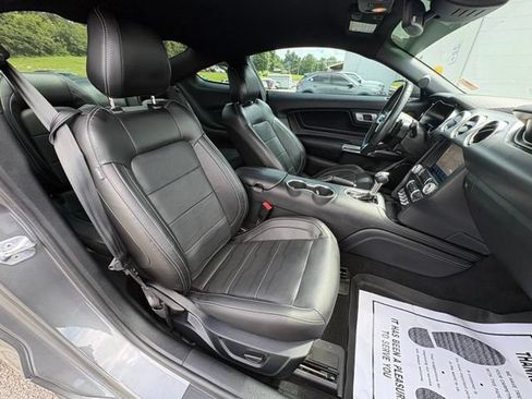 Used 2021 Ford Mustang GT Premium w/ Equipment Group 401A RWD image 29