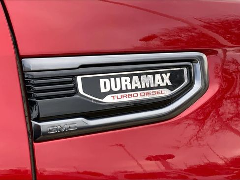 Used 2024 GMC Sierra 1500 AT4 w/ Technology Package image 9