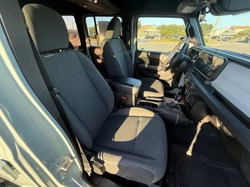 Certified 2024 Jeep Wrangler Sport S image 11