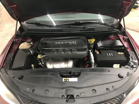 Used 2016 Chrysler 200 S w/ Navigation & Sound Group I image 34