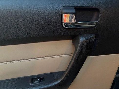 Used 2007 HUMMER H3 image 16