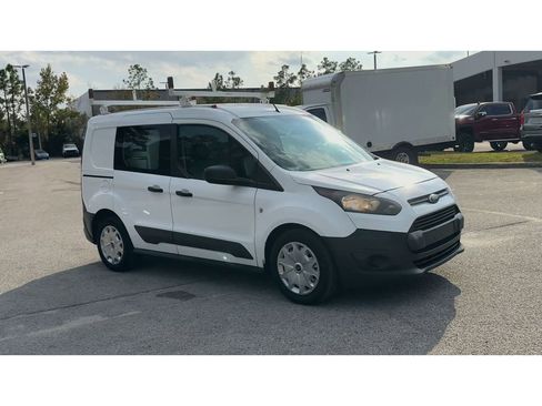 Used 2017 Ford Transit Connect XL image 2
