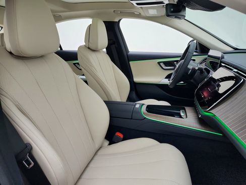 New 2026 Mercedes-Benz E 350 Sedan image 20